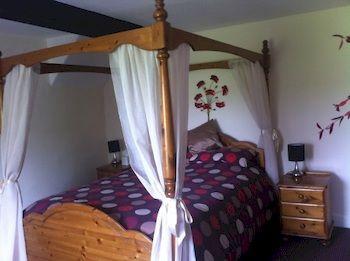 The Okeover Arms Ashbourne  Bagian luar foto